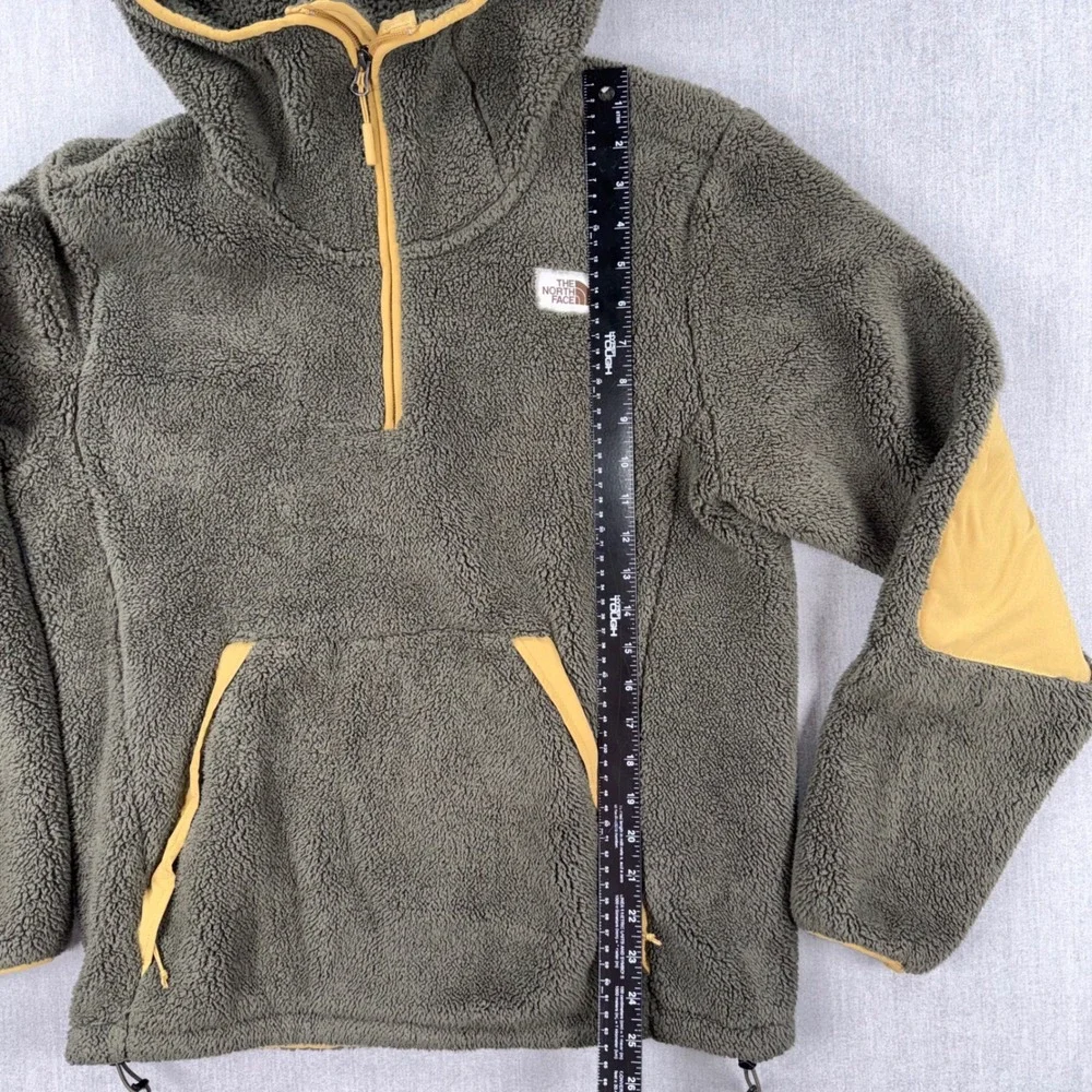 The North Face Mens Campshire Sherpa Fleece Quarter Zip Hoodie Green Small